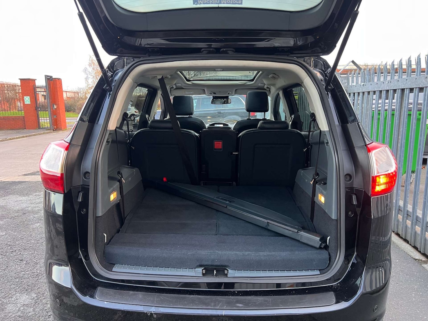 Used Ford Grand C-Max 2015 for sale - 76724038: Photo 39