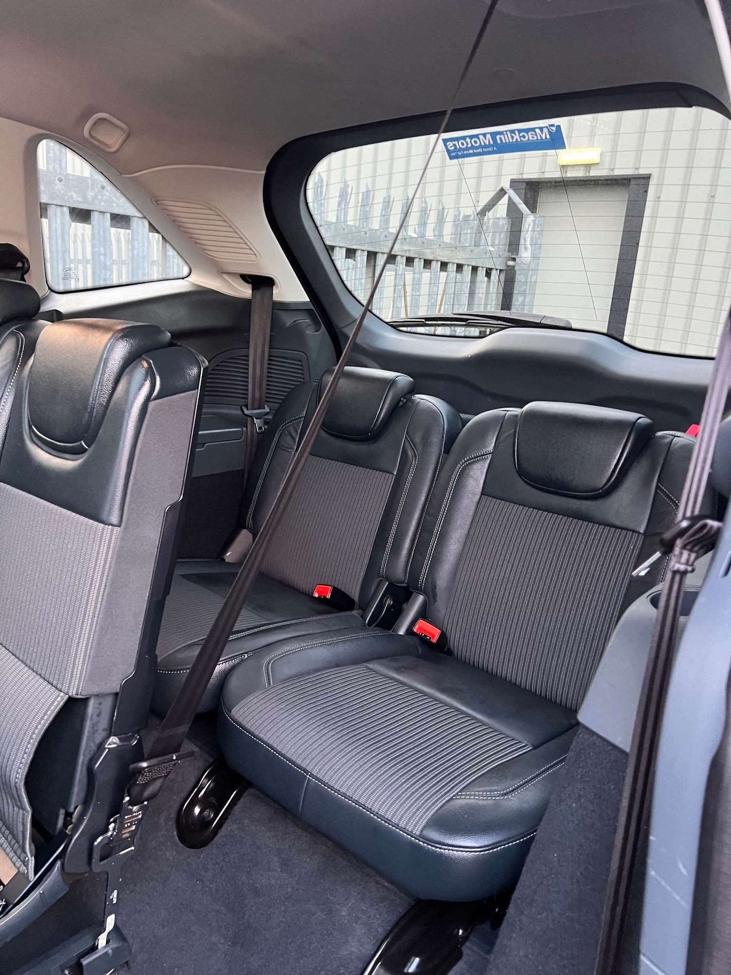 Used Ford Grand C-Max 2015 for sale - 76724038: Photo 47