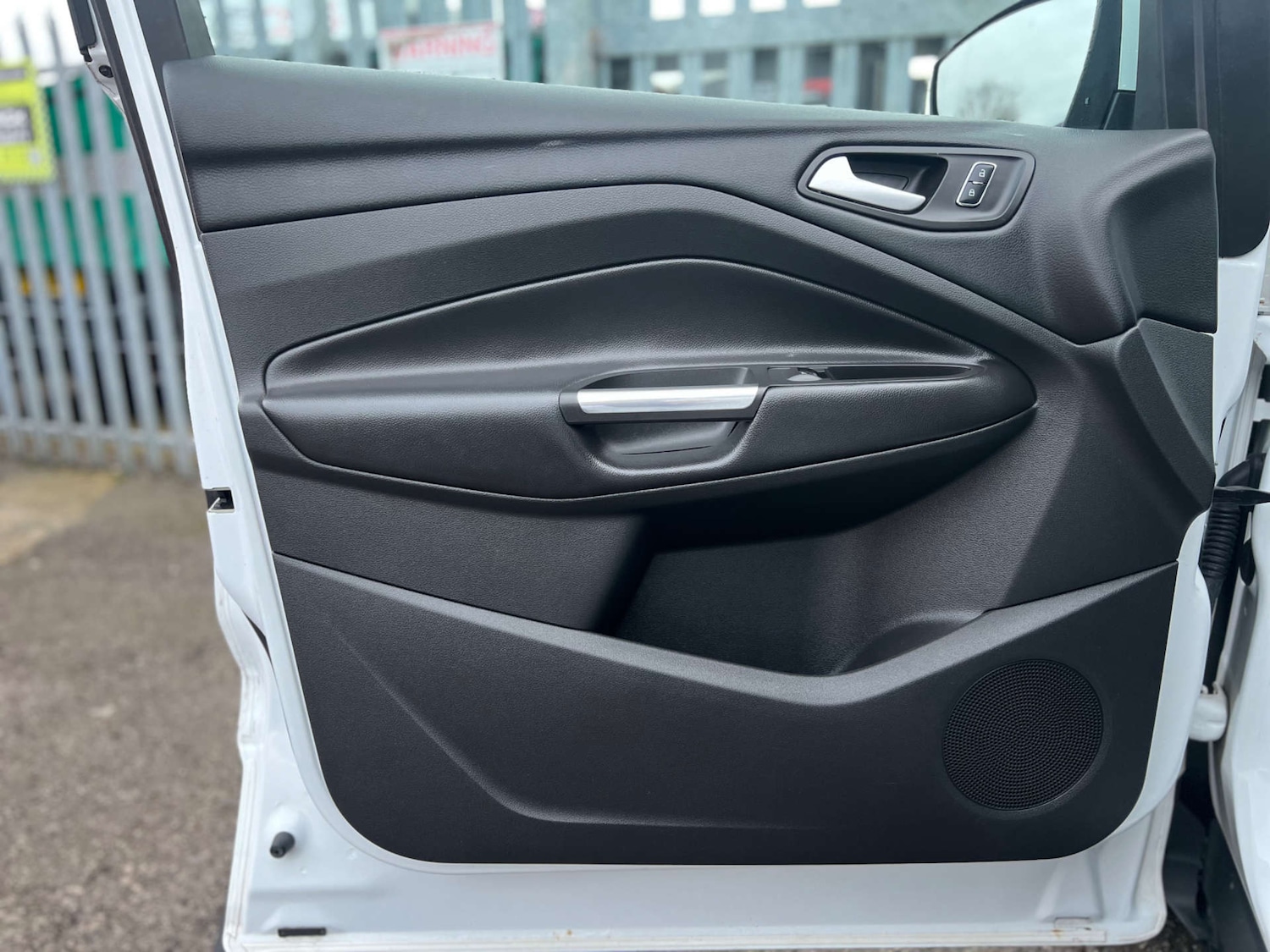 Used Ford Kuga 2014 for sale - 77154658: Photo 27