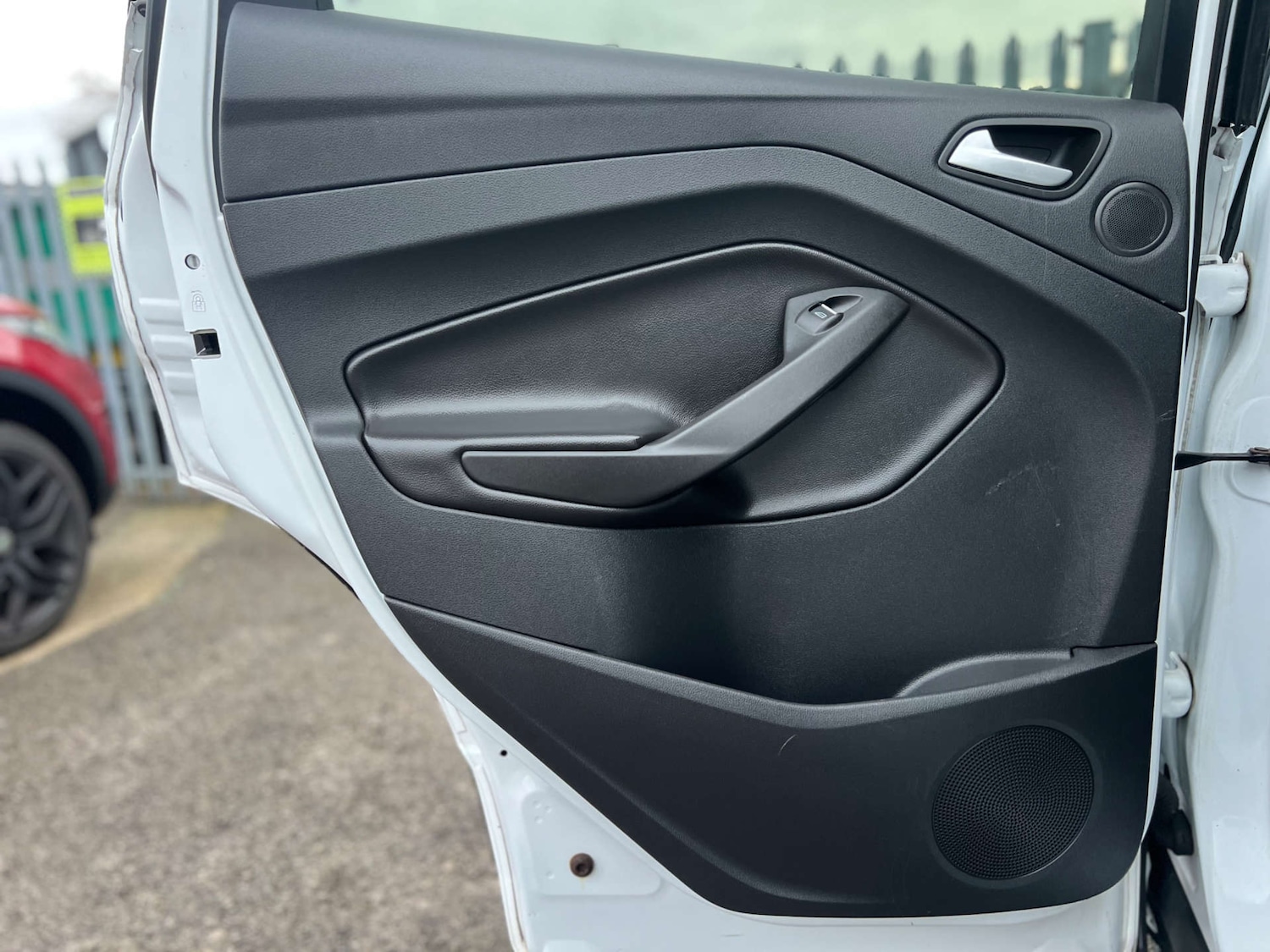 Used Ford Kuga 2014 for sale - 77154658: Photo 29