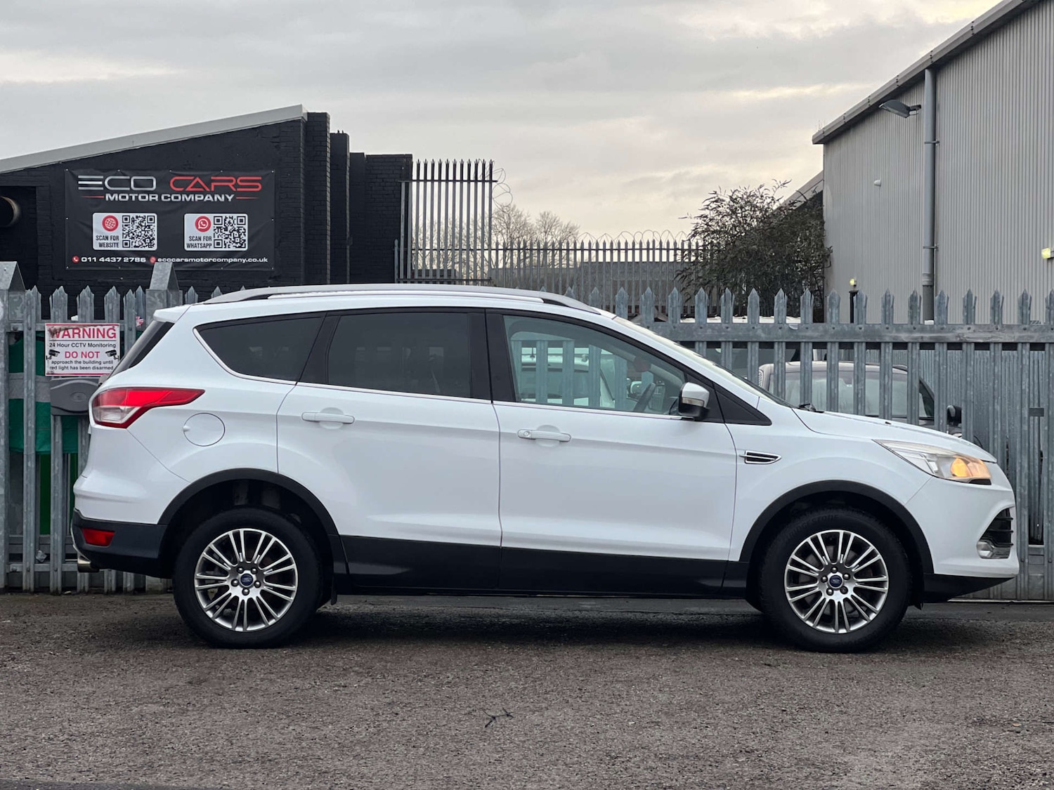 Used Ford Kuga 2014 for sale - 77154658: Photo 6