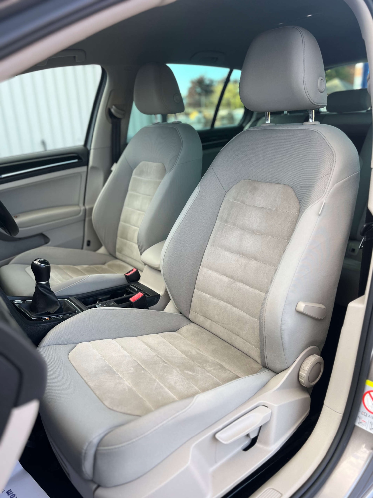 Used Volkswagen Golf 2014 for sale - 76601540: Photo 21