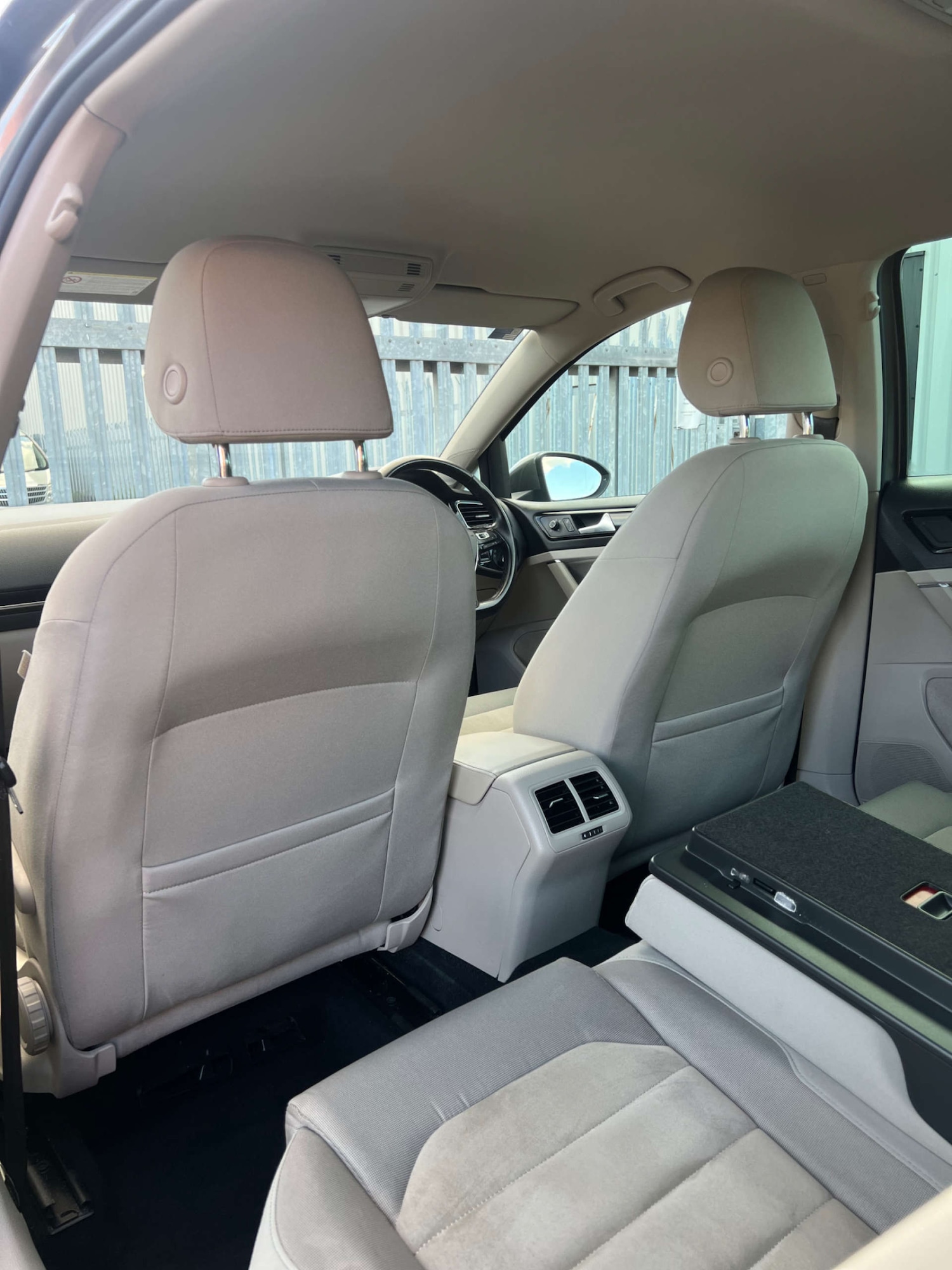 Used Volkswagen Golf 2014 for sale - 76601540: Photo 28