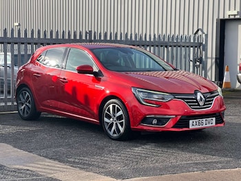 Used Renault Megane 2016 for sale - 76629616: Photo