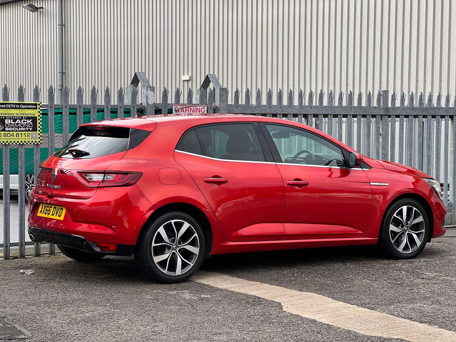 Used Renault Megane 2016 for sale - 76629616: Photo 7