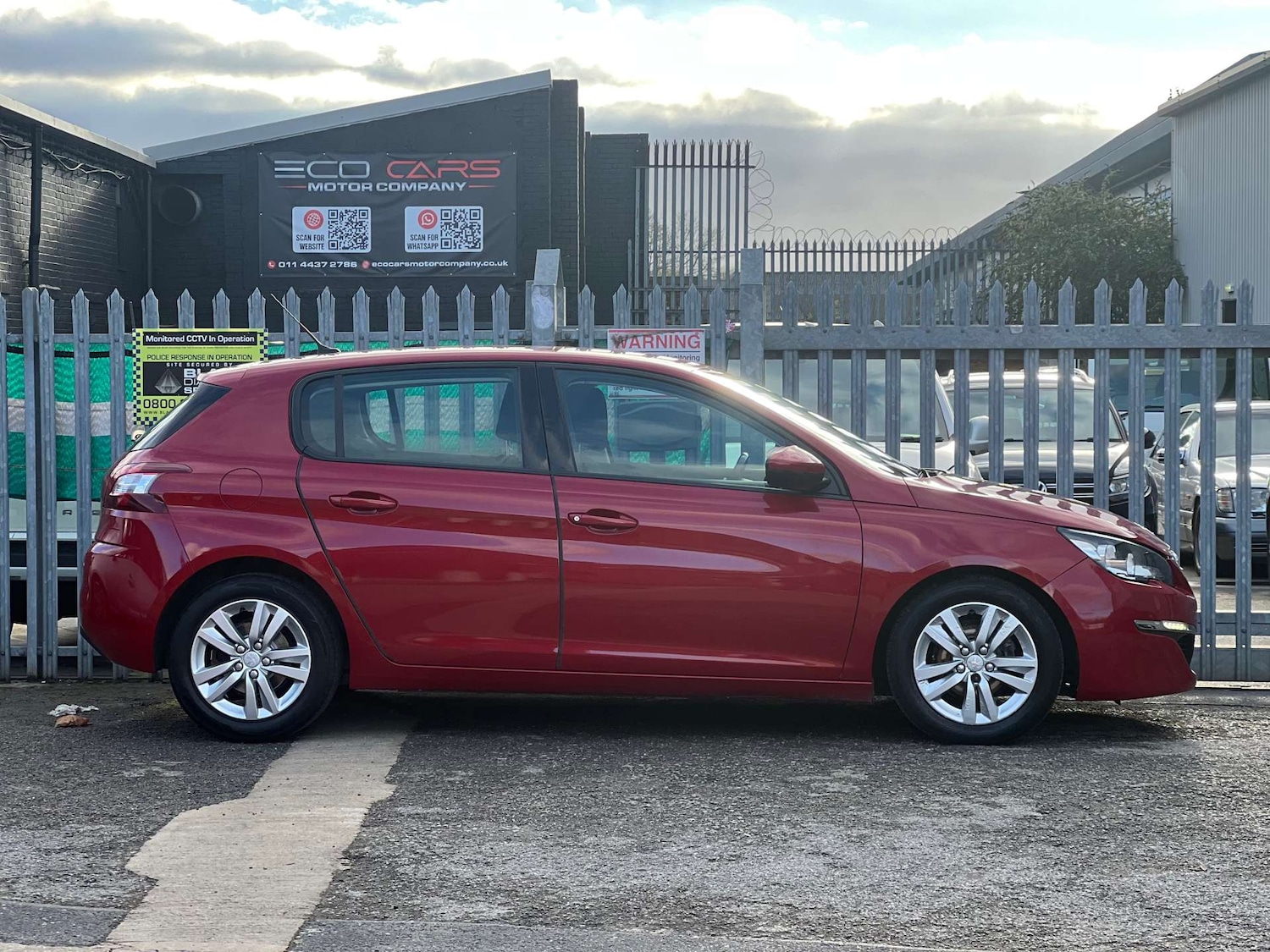 Used Peugeot 308 2015 for sale - 77003506: Photo 17