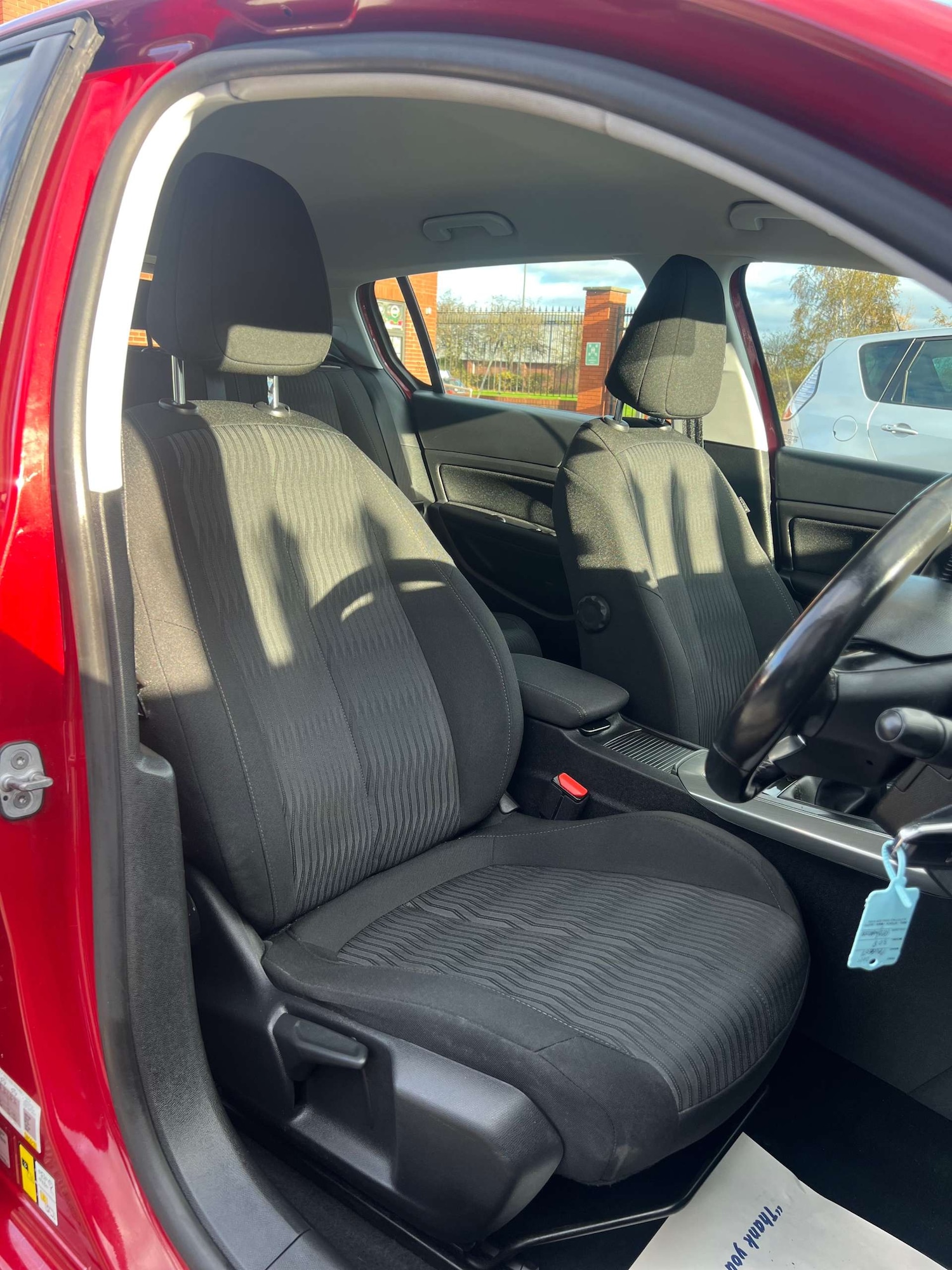 Used Peugeot 308 2015 for sale - 77003506: Photo 19