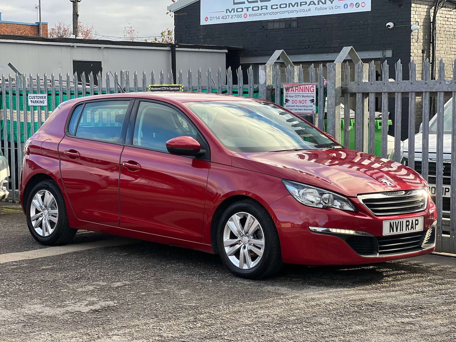 Used Peugeot 308 2015 for sale - 77003506: Photo 4