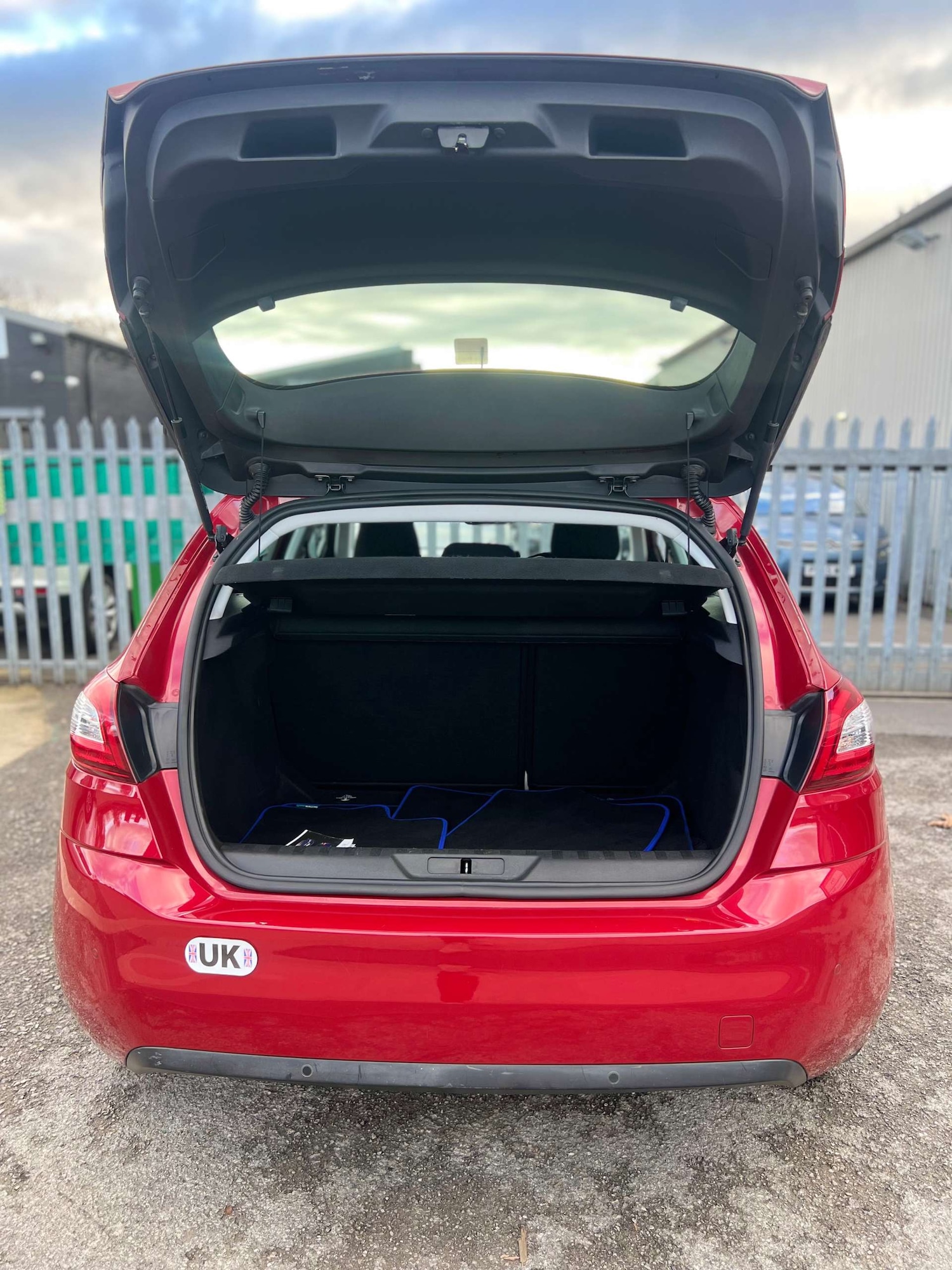 Used Peugeot 308 2015 for sale - 77003506: Photo 42