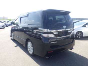 Used Toyota Vellfire 2012 for sale - 74588860: Photo