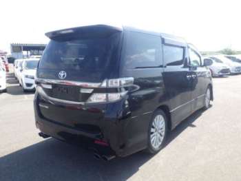 Used Toyota Vellfire 2012 for sale - 74588860: Photo