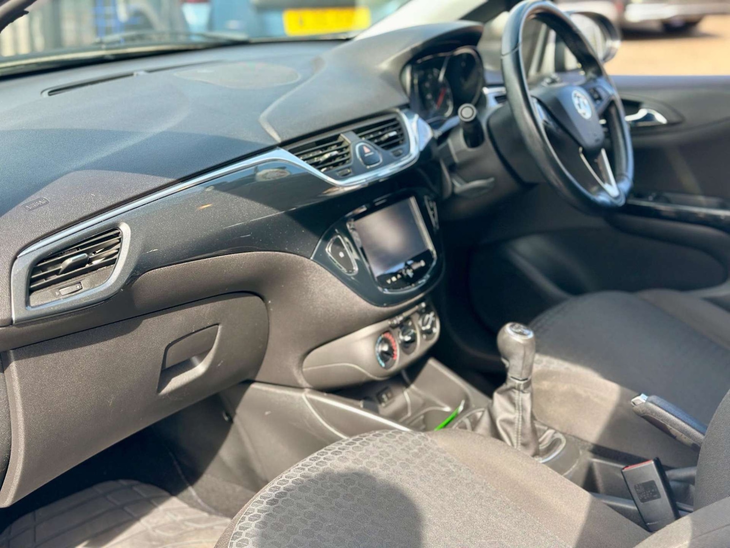 Used Vauxhall Corsa 2015 for sale - 76278106: Photo 11