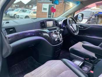 Used Nissan Elgrand  for sale - 74588862: Photo