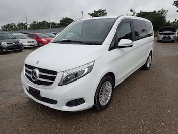 Used Mercedes-Benz V-Class 2017 for sale - 79871652: Photo