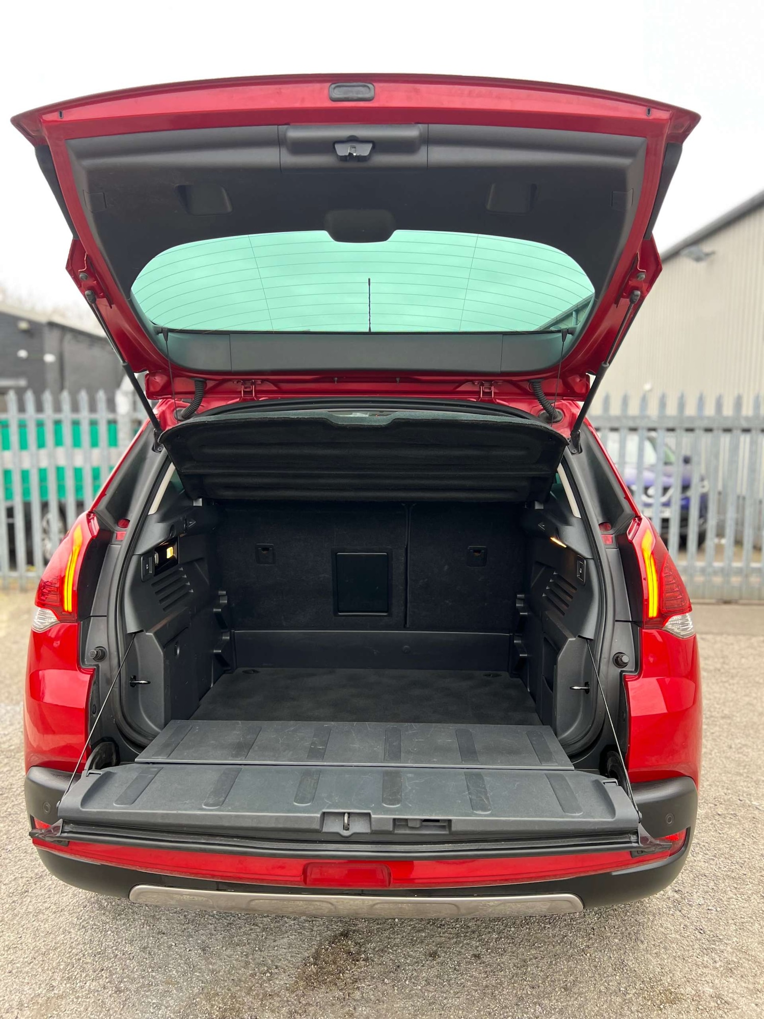 Used Peugeot 3008 2015 for sale - 77850644: Photo 30