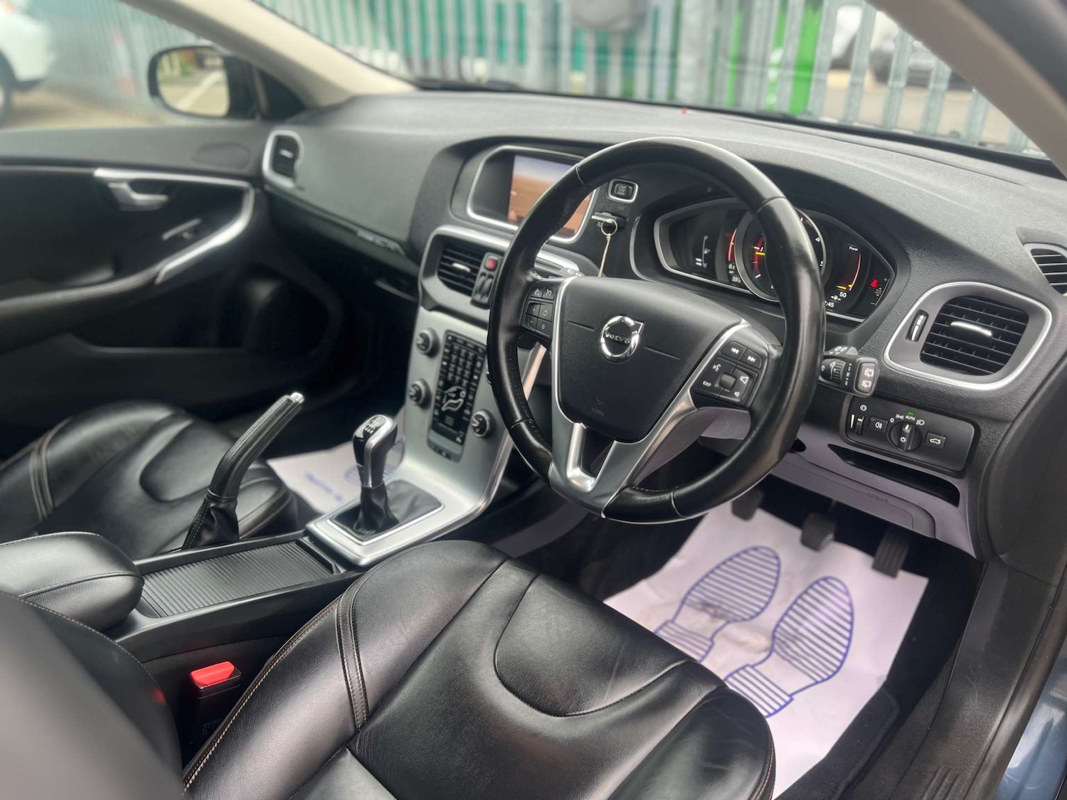 Used Volvo V40 2017 for sale - 77003494: Photo 13