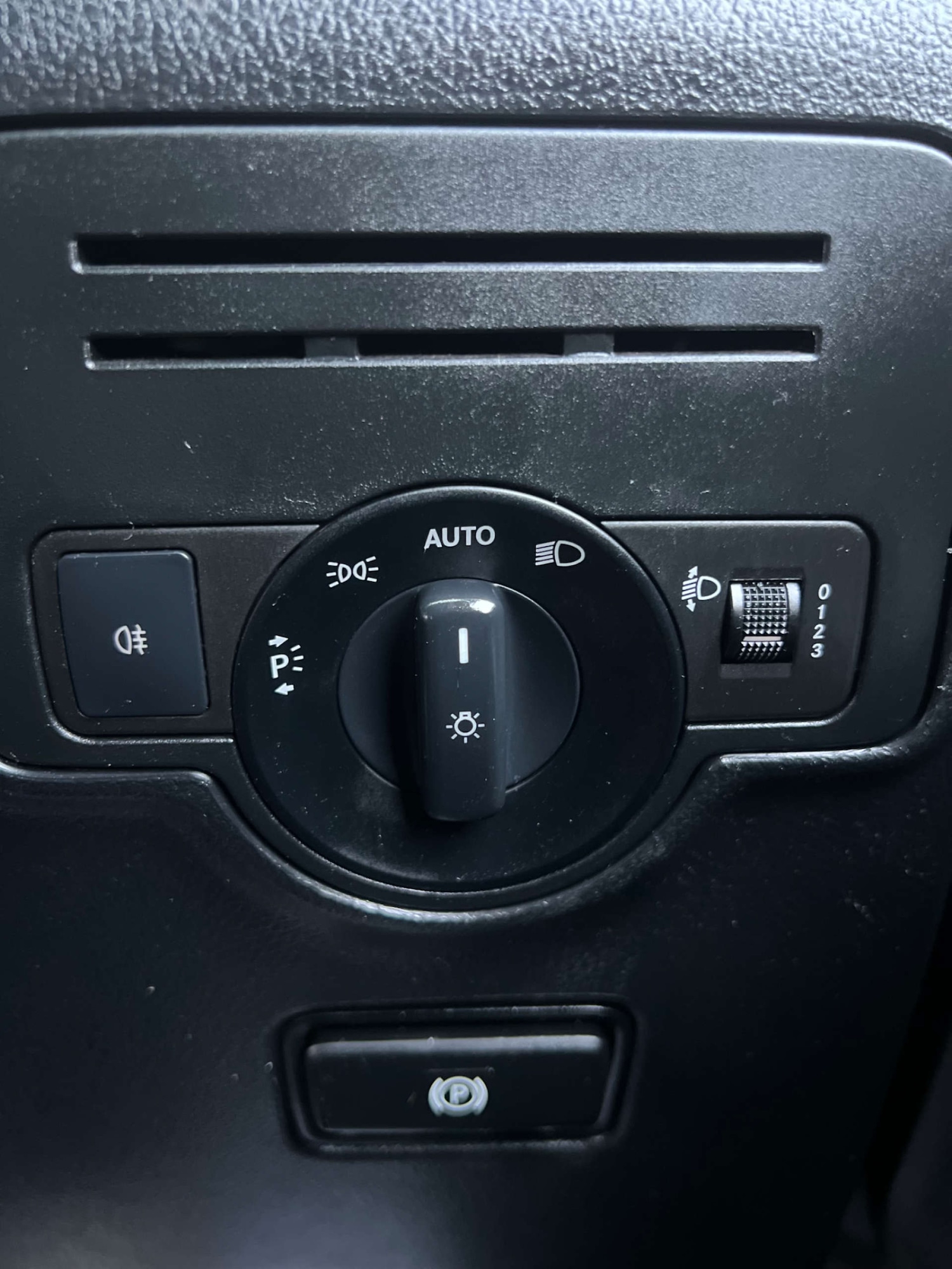 Used Mercedes-Benz Vito 2019 for sale - 77065381: Photo 23