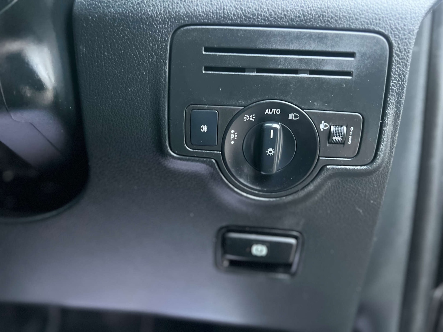 Used Mercedes-Benz Vito 2019 for sale - 77065381: Photo 42