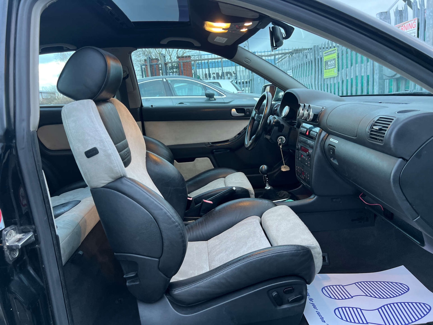 Used Audi S3 2002 for sale - 76853616: Photo 22