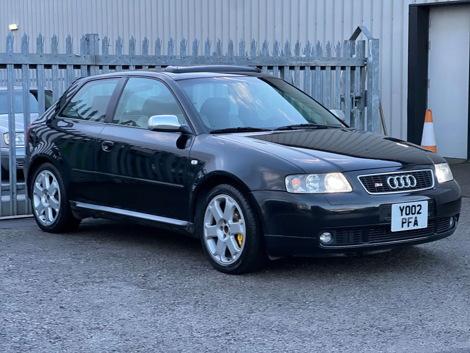 Used Audi S3 2002 for sale - 76853616: Photo 6
