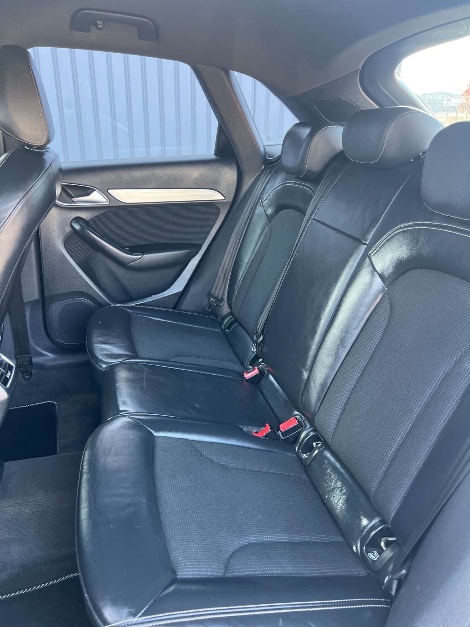 Vehicle 29