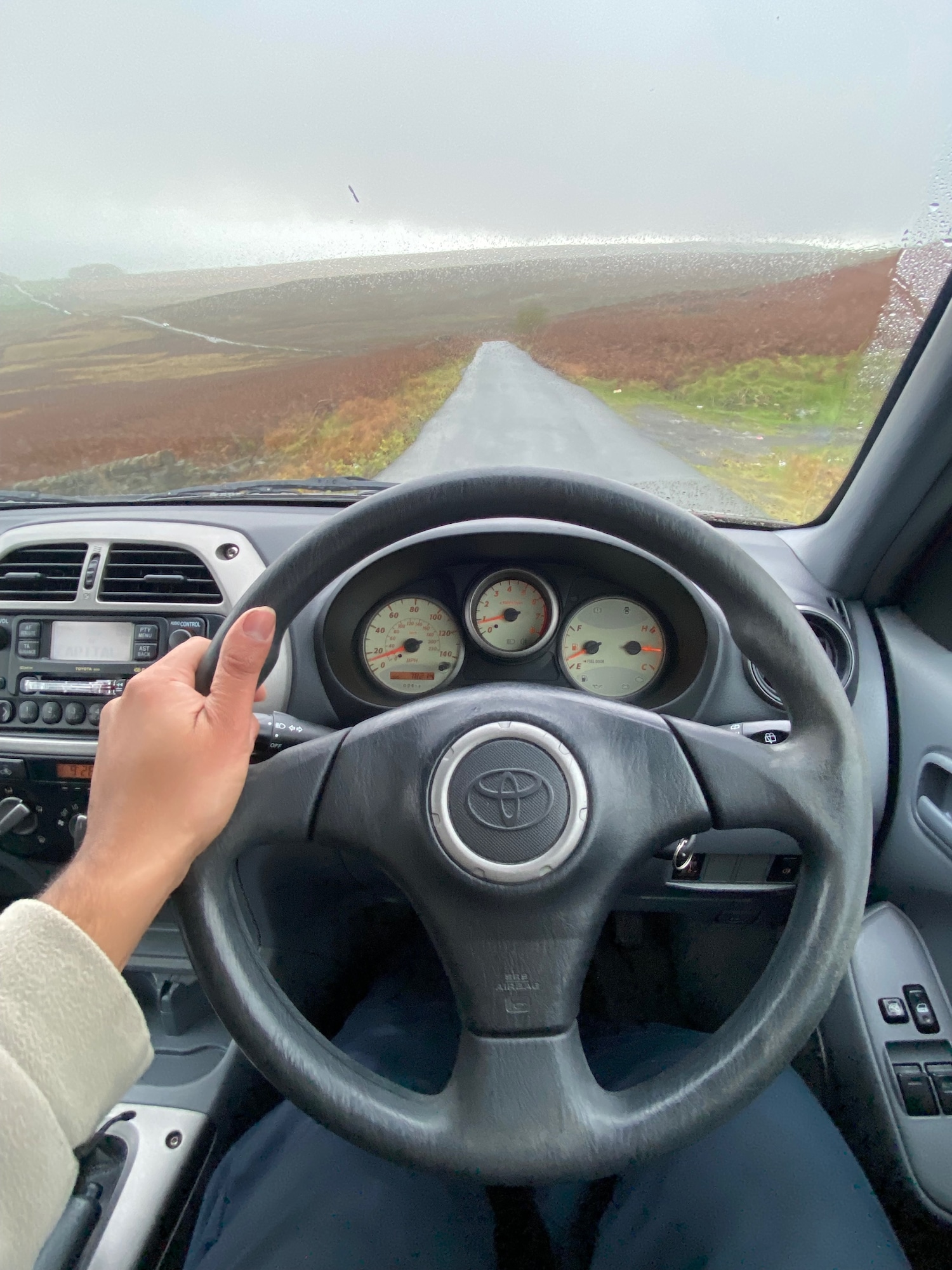 Used Toyota RAV4 2002 for sale - 76380289: Photo 16