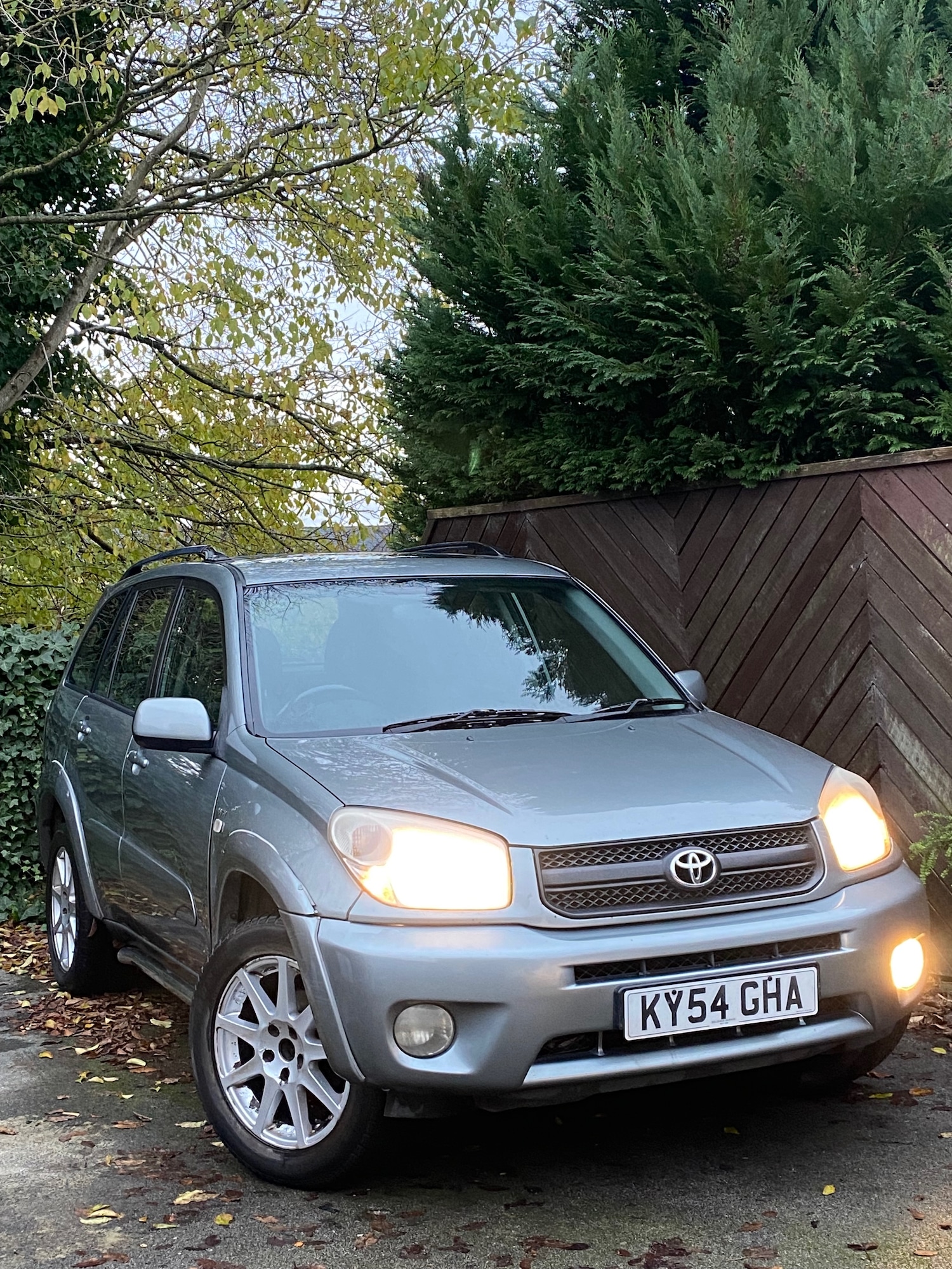 Used Toyota RAV4 2004 for sale - 76712174: Photo 1