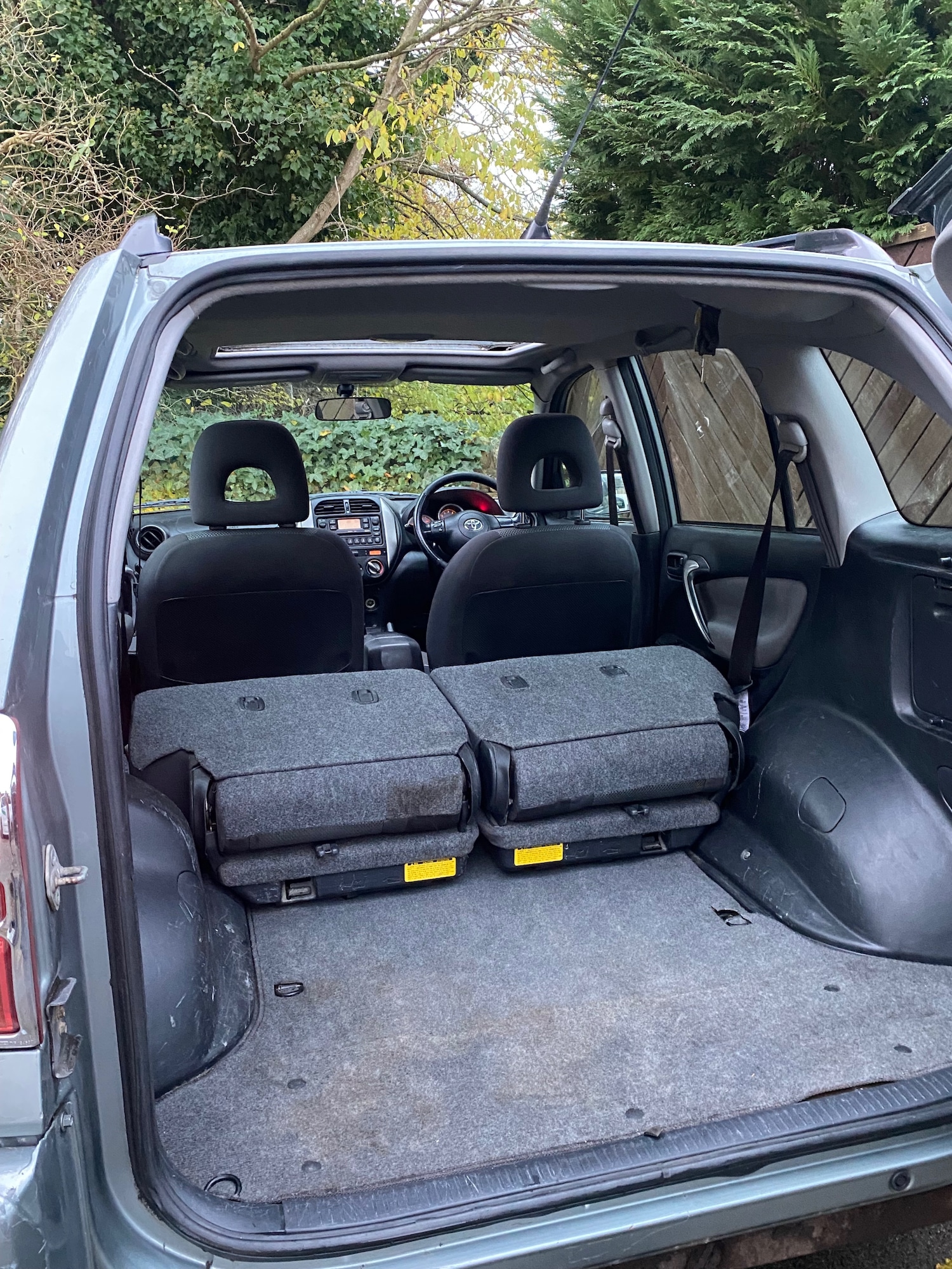 Used Toyota RAV4 2004 for sale - 76712174: Photo 10