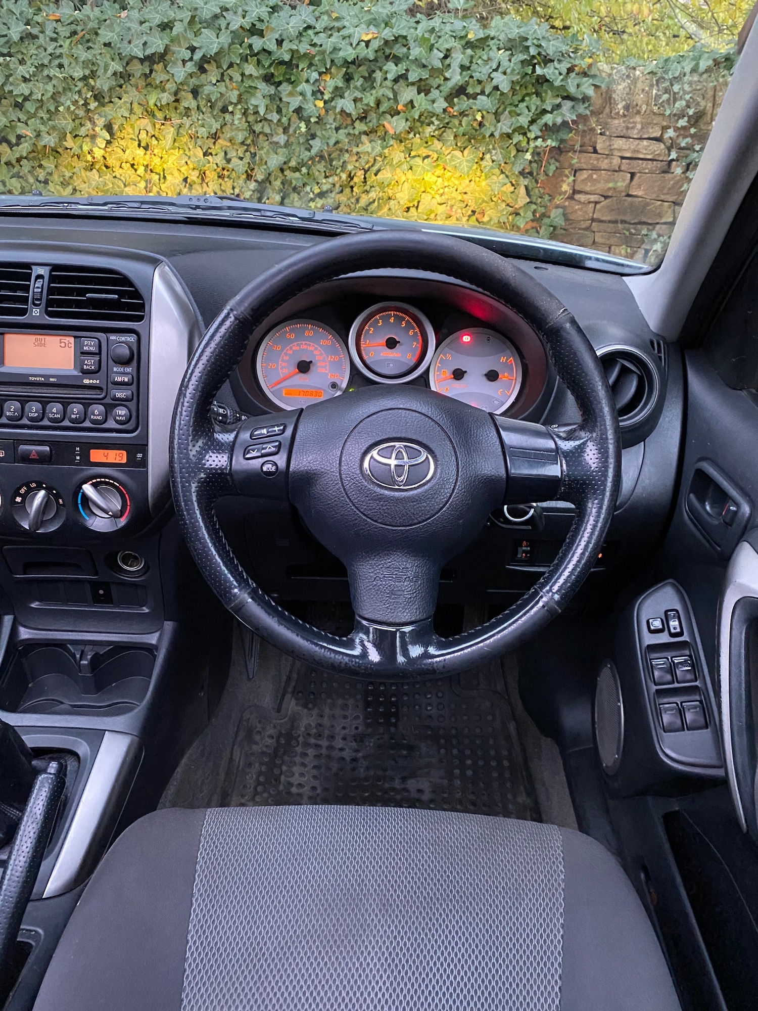 Used Toyota RAV4 2004 for sale - 76712174: Photo 14