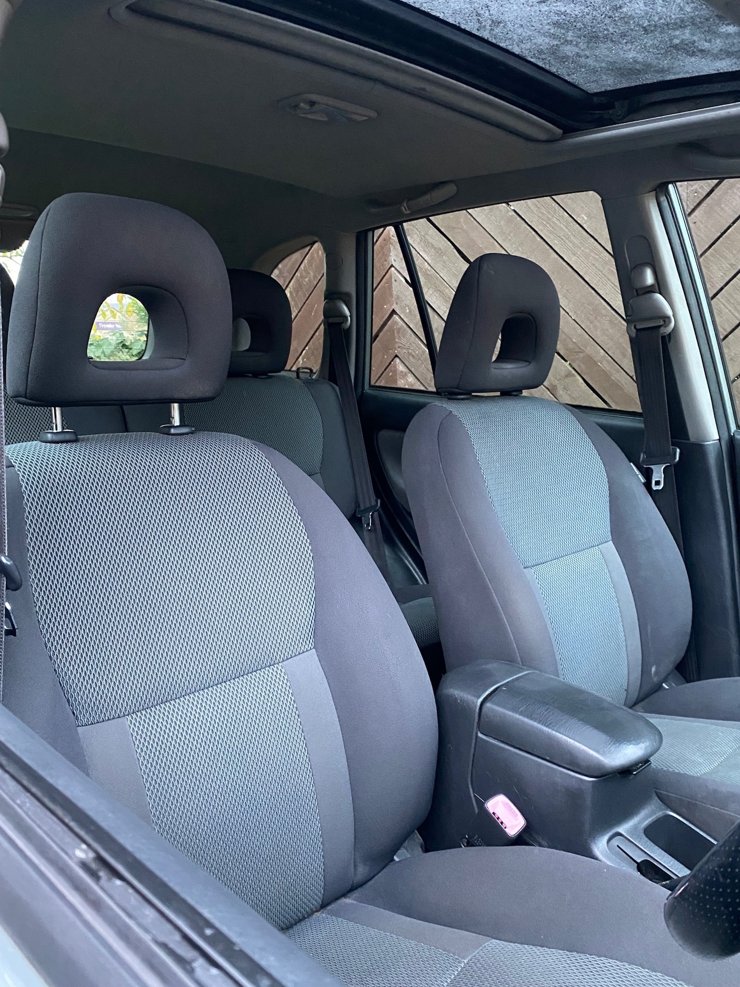 Used Toyota RAV4 2004 for sale - 76712174: Photo 16