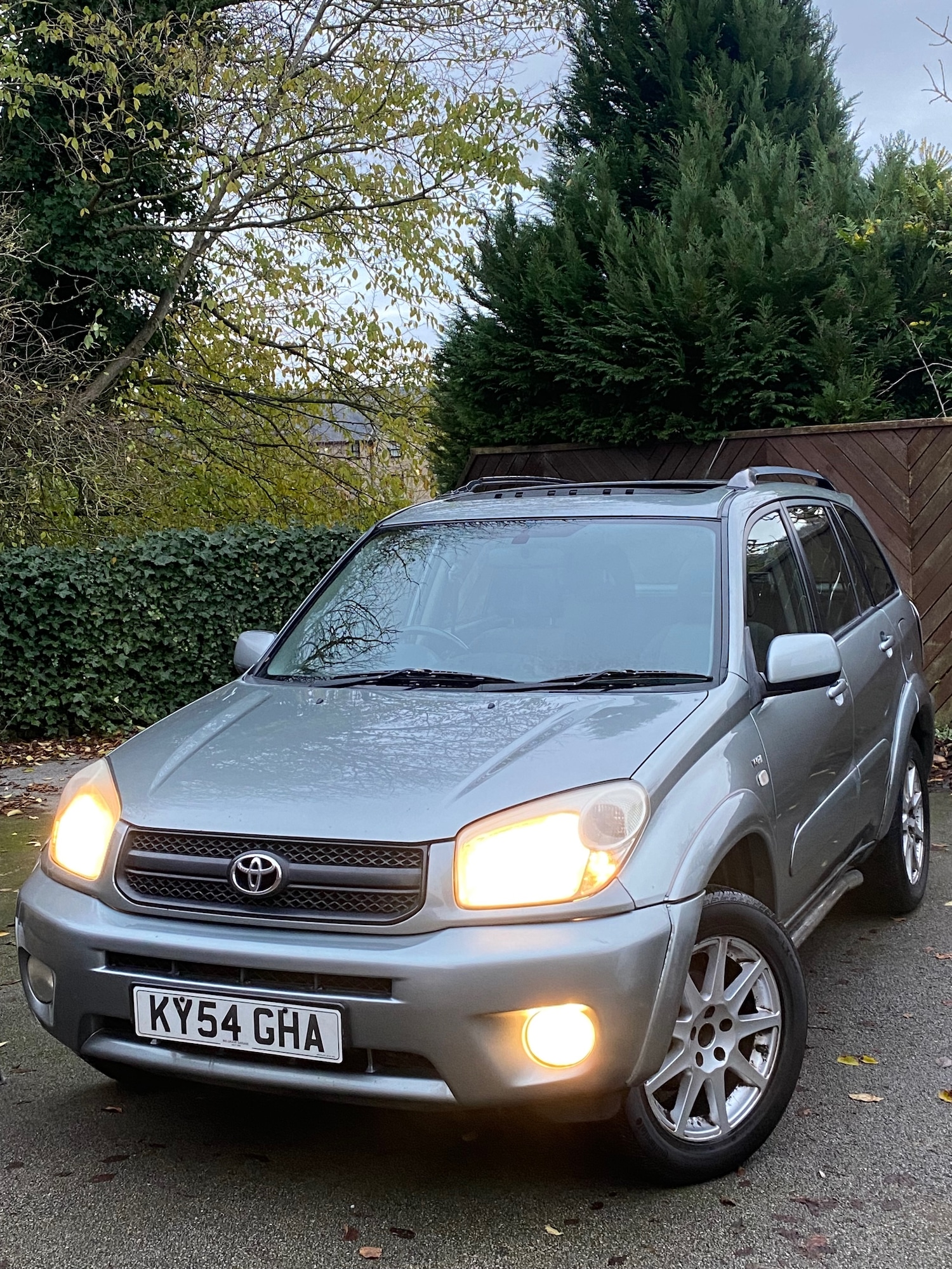 Used Toyota RAV4 2004 for sale - 76712174: Photo 3
