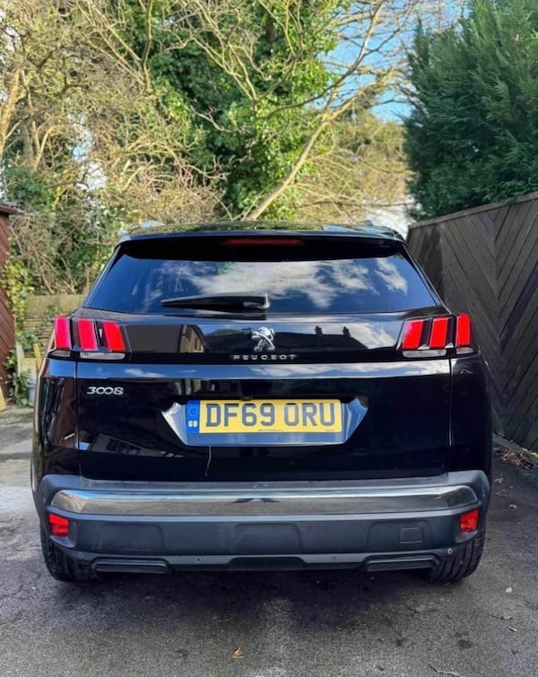 Used Peugeot 3008 2020 for sale - 76230970: Photo 11