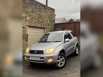 Used Toyota RAV4 2003 for sale - 76979809: Photo
