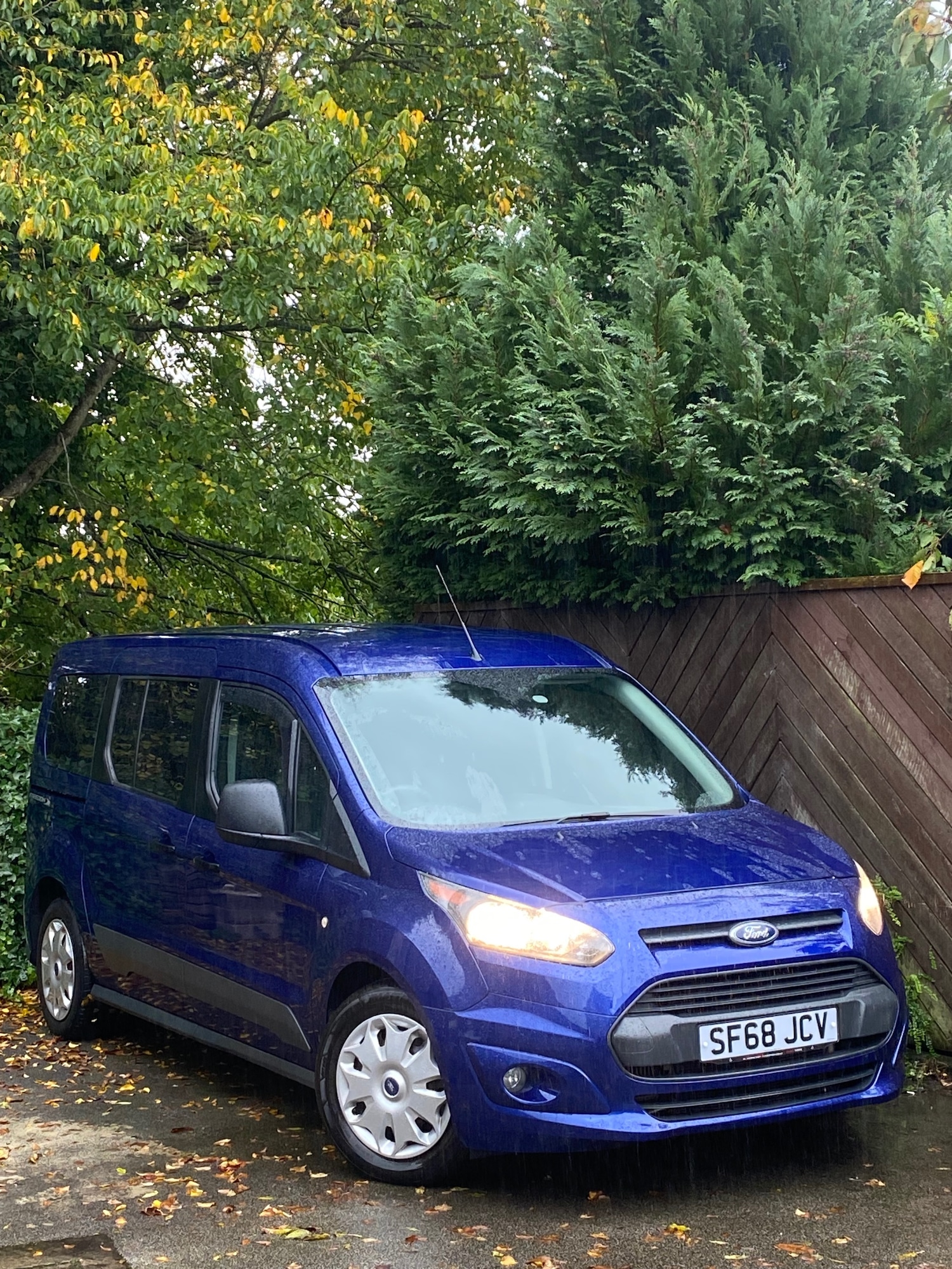 Used Ford Grand Tourneo Connect 2019 for sale - 76353440: Photo 1