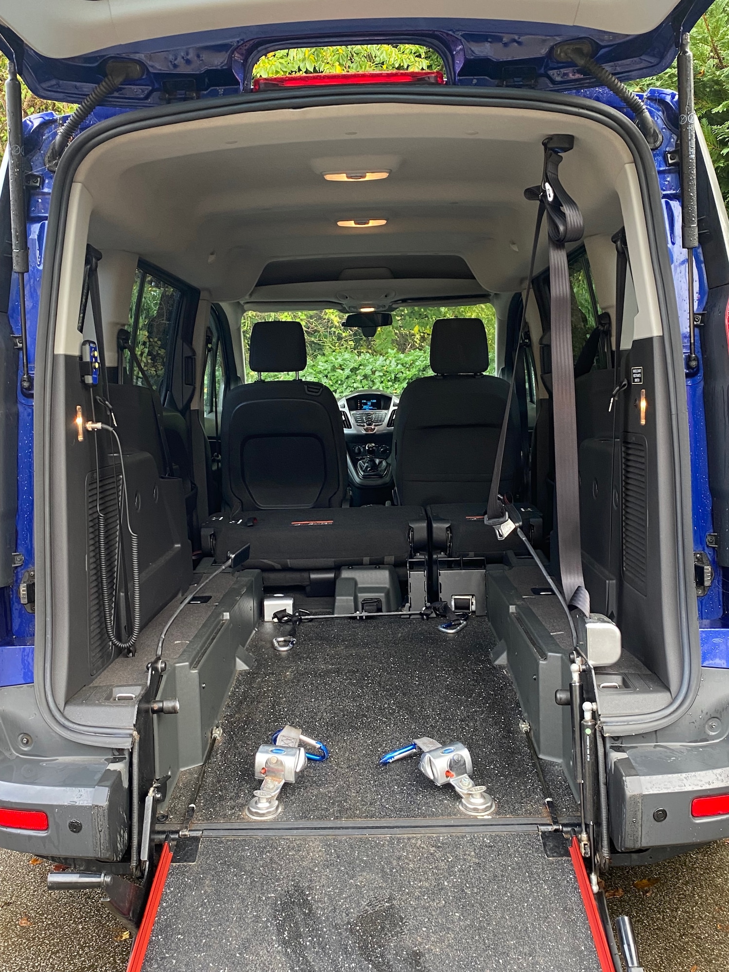 Used Ford Grand Tourneo Connect 2019 for sale - 76353440: Photo 10