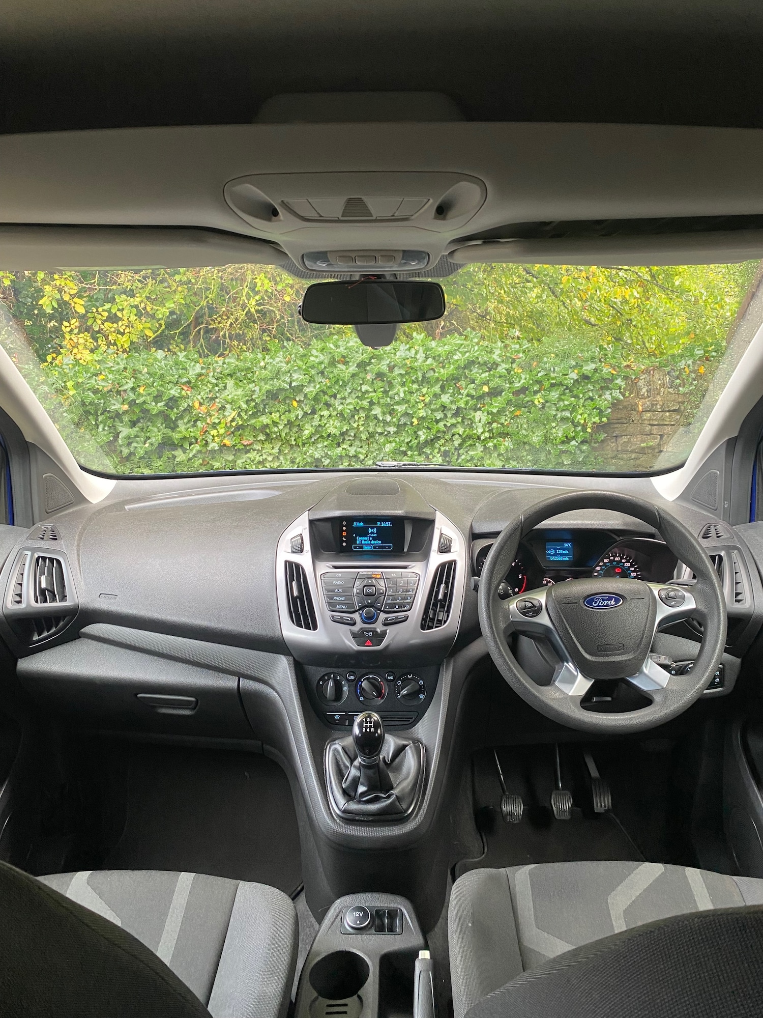 Used Ford Grand Tourneo Connect 2019 for sale - 76353440: Photo 15