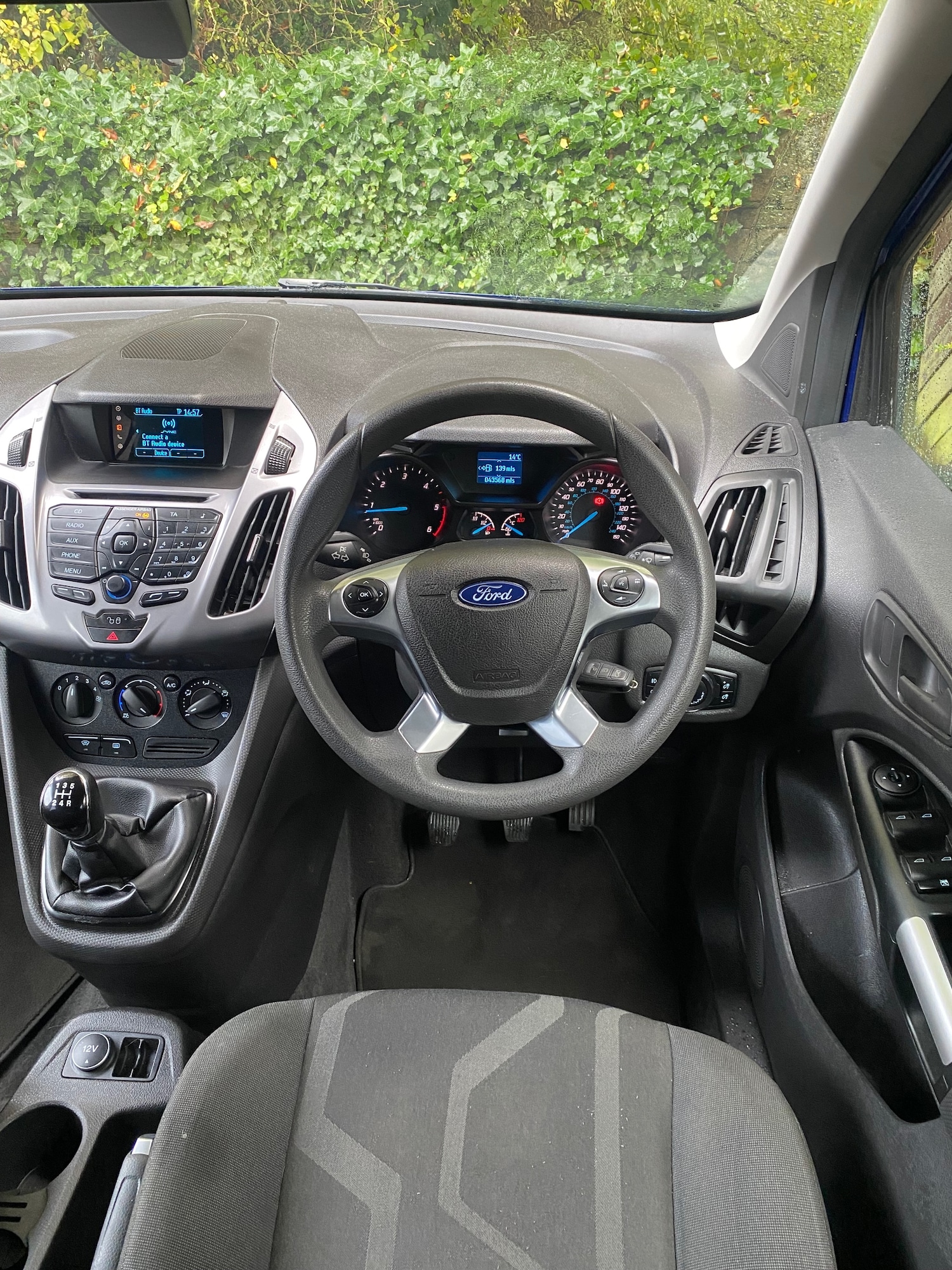 Used Ford Grand Tourneo Connect 2019 for sale - 76353440: Photo 16