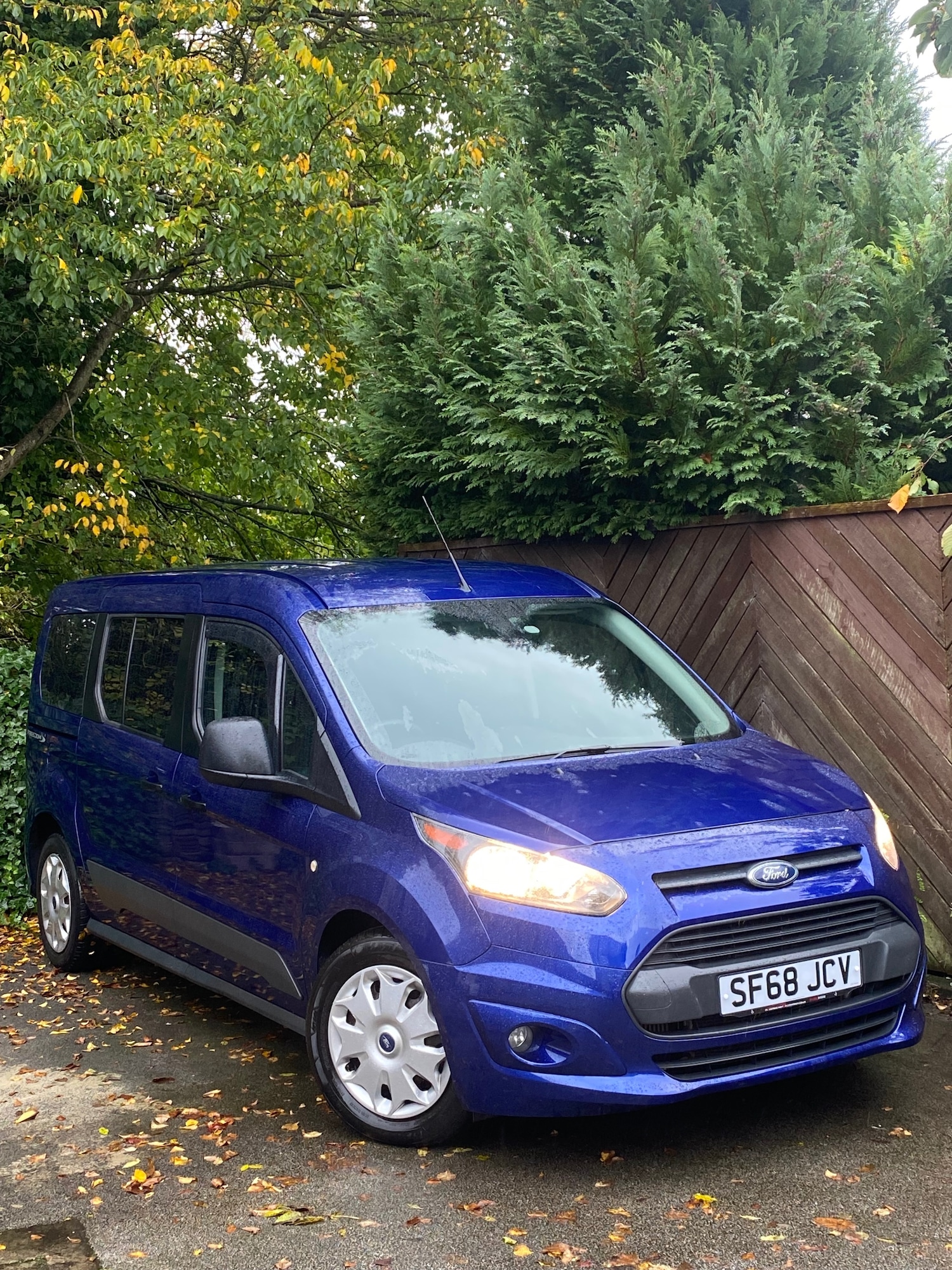 Used Ford Grand Tourneo Connect 2019 for sale - 76353440: Photo 20