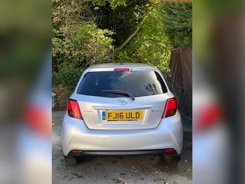 Used Toyota Yaris 2016 for sale - 77112823: Photo