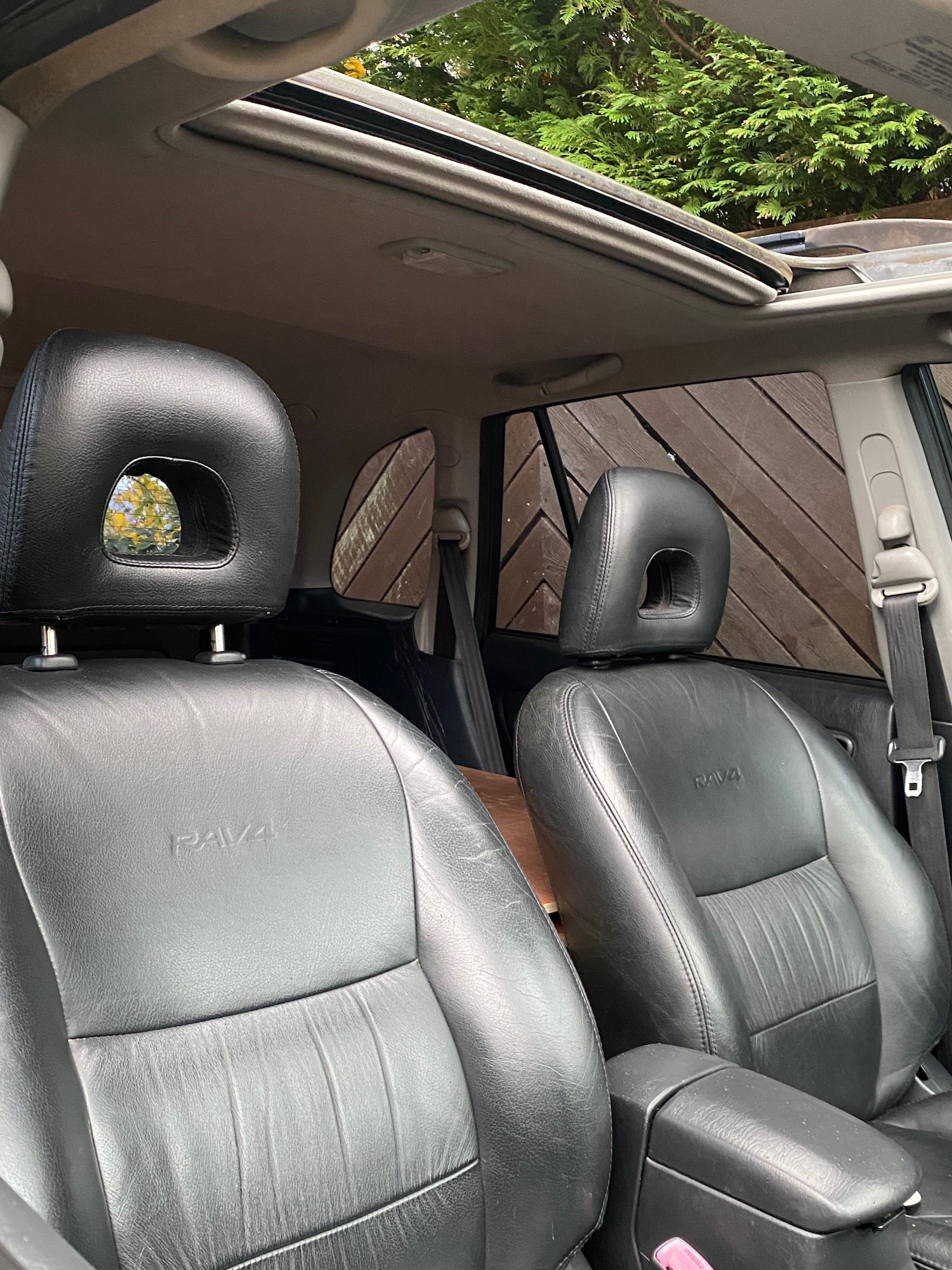 Used Toyota RAV4 2003 for sale - 76903868: Photo 9