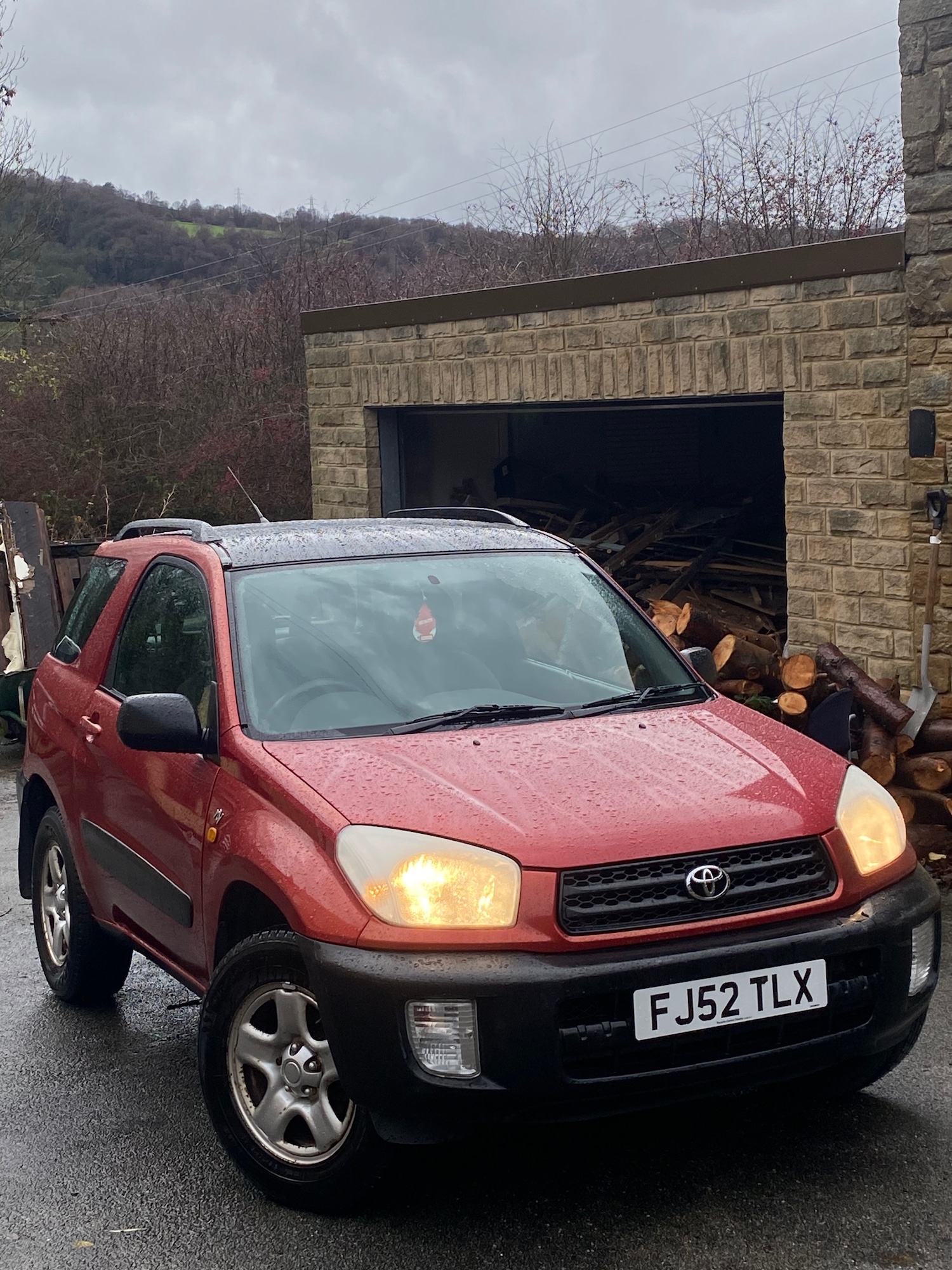 Used Toyota RAV4 2002 for sale - 76885135: Photo 1
