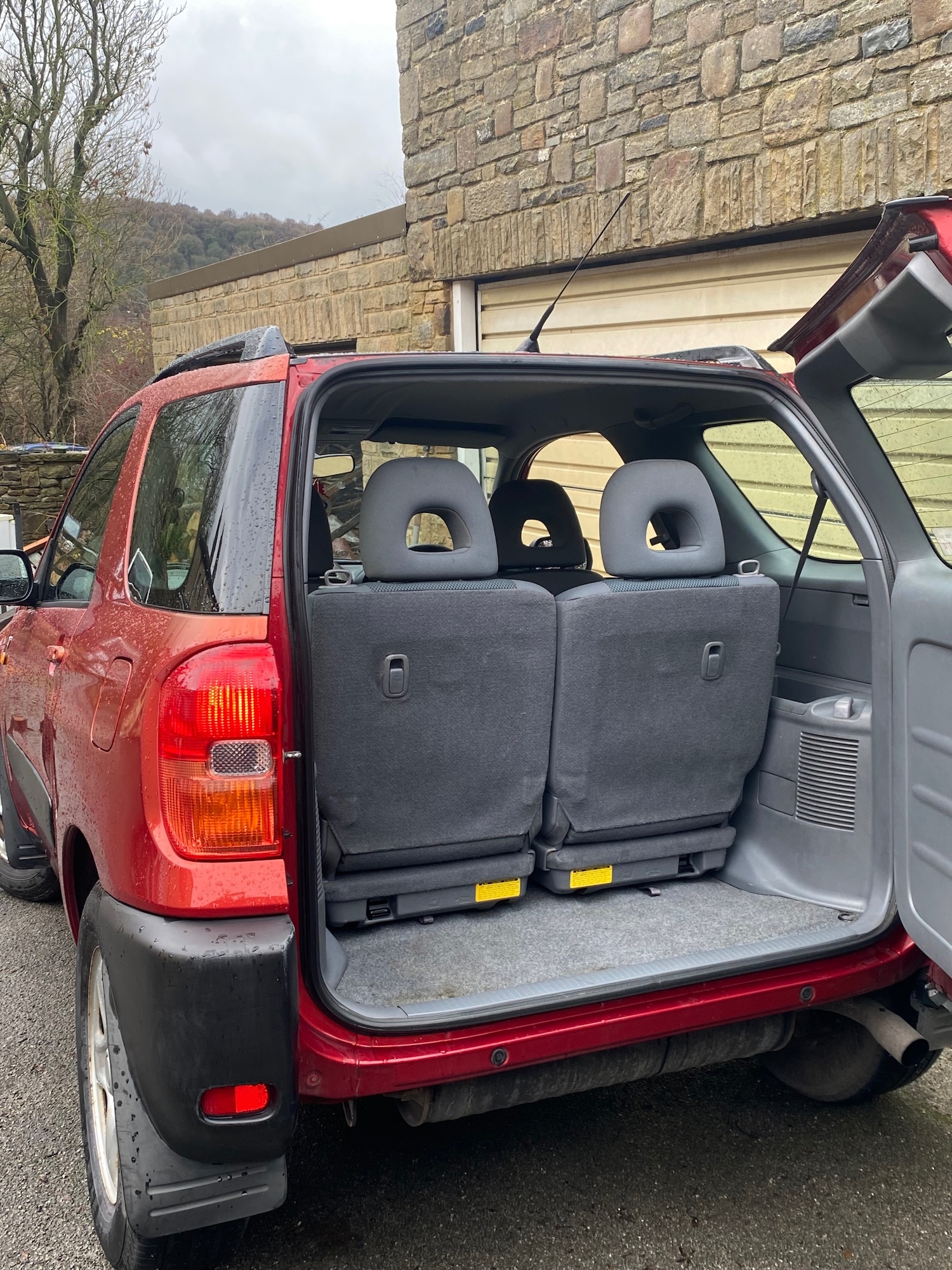 Used Toyota RAV4 2002 for sale - 76885135: Photo 5