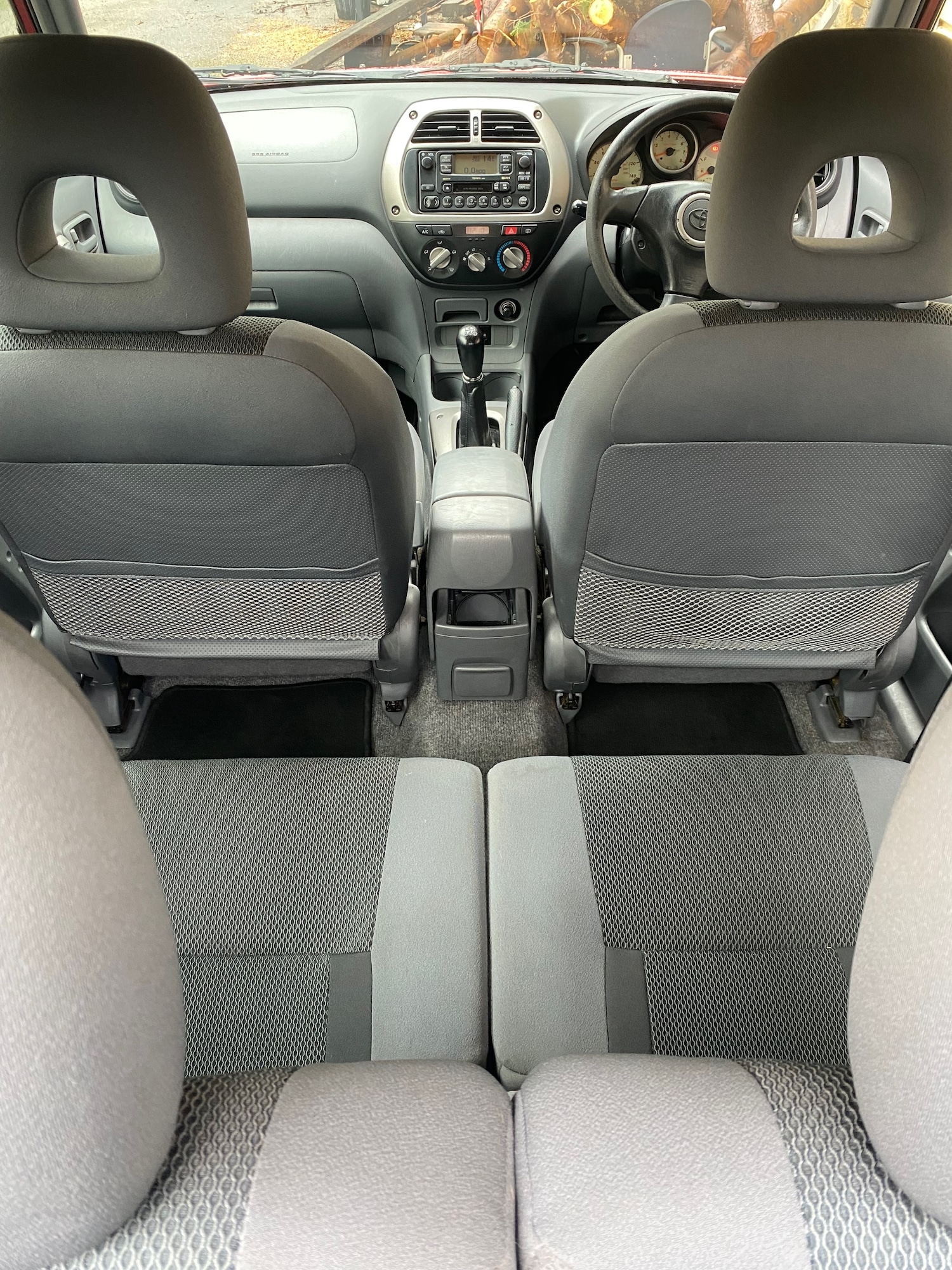 Used Toyota RAV4 2002 for sale - 76885135: Photo 8