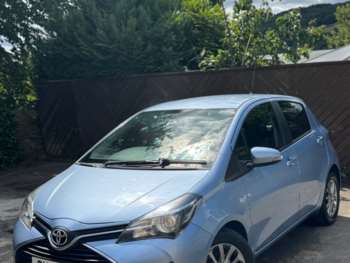 Used Toyota Yaris 2016 for sale - 75138015: Photo
