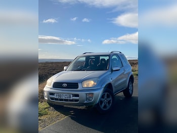 2001 (Y) - 2.0 NRG Rare 3dr