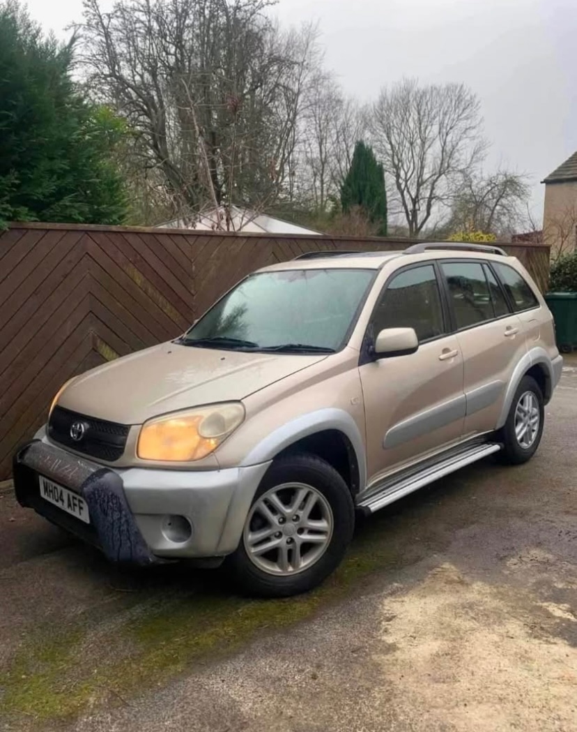 Used Toyota RAV4 2004 for sale - 77701292: Photo 3
