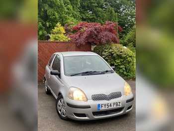 Used Toyota Yaris 2004 for sale - 78767817: Photo
