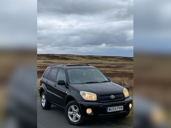 Used Toyota RAV4 2005 for sale - 79470971: Photo