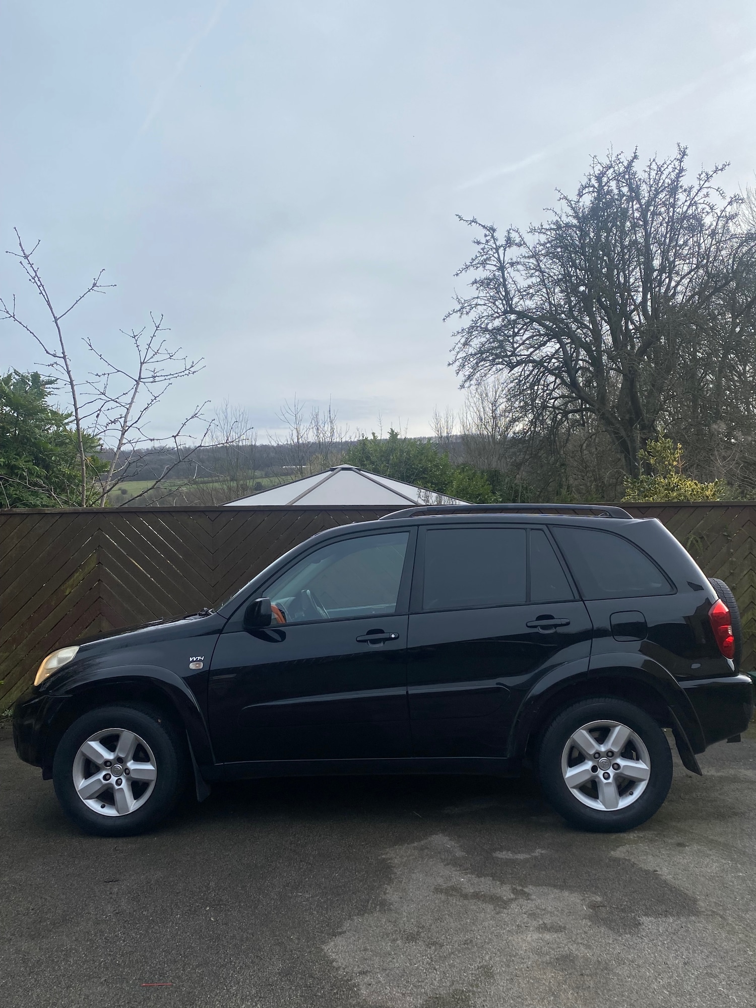 Used Toyota RAV4 2005 for sale - 78011596: Photo 2
