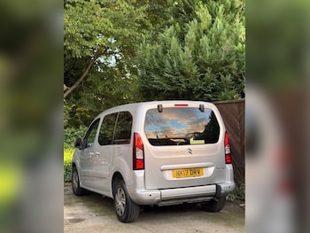 Used Citroen Berlingo 2017 for sale - 76127631: Photo